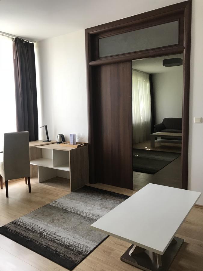 River View Residence Bratislava Exterior foto